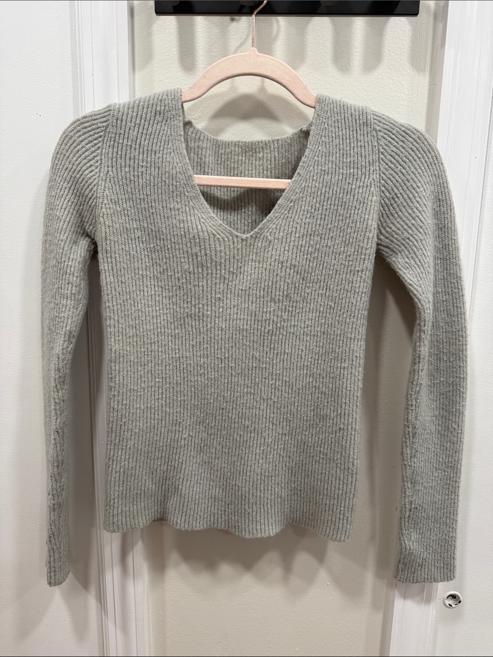 SHEIN Light Gray Ribbed V‑Neck Sweater